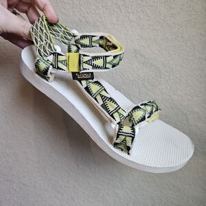 Women’s Teva Original Sandal Size US 9/EURO 40 White Adjustable Summer